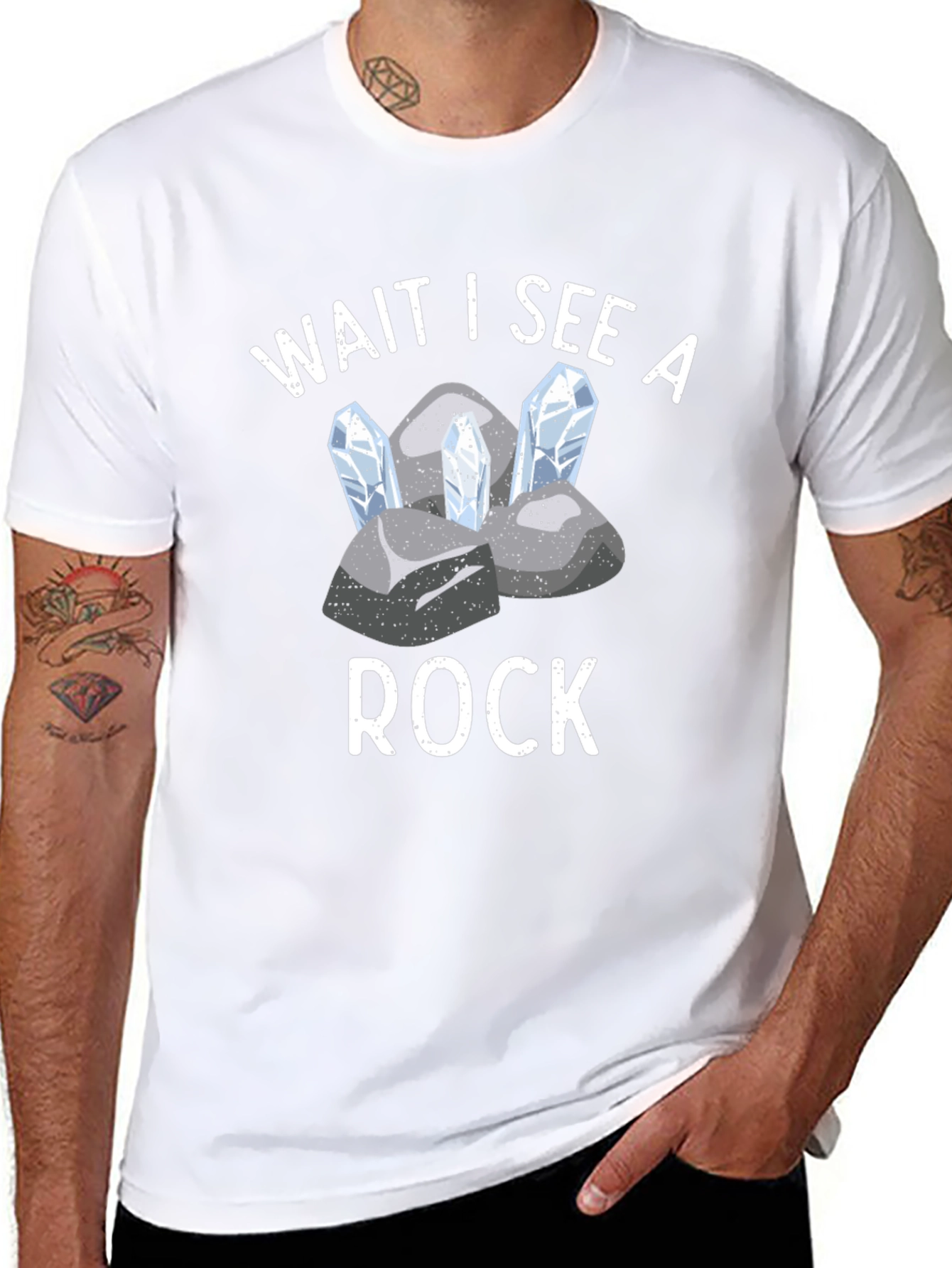 Camiseta Negra Espera veo una roca