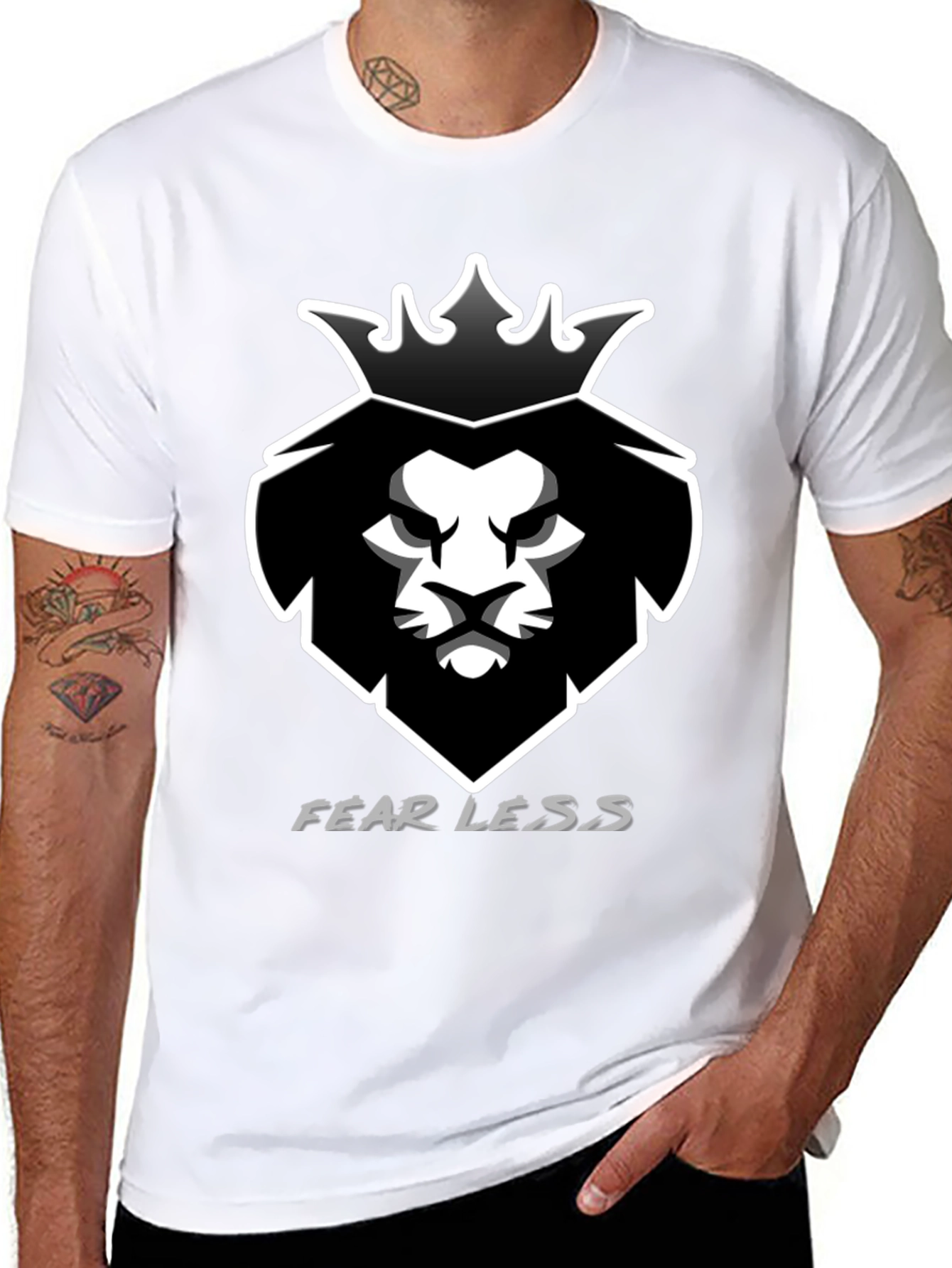 Camiseta Negra Hombre León Corona Fearless