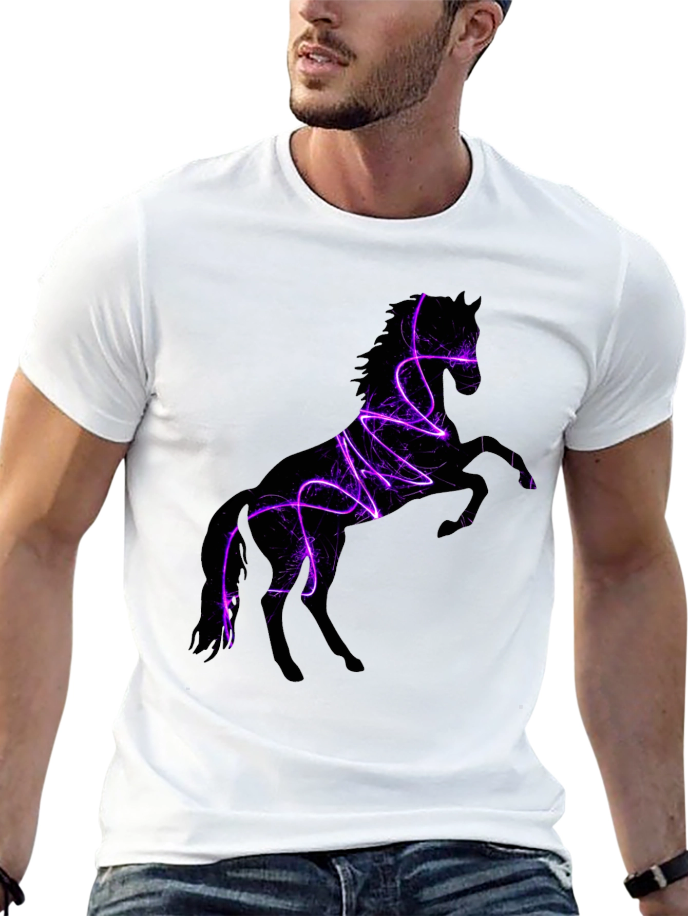 Camiseta Negra con Diseño de Caballo Eléctrico