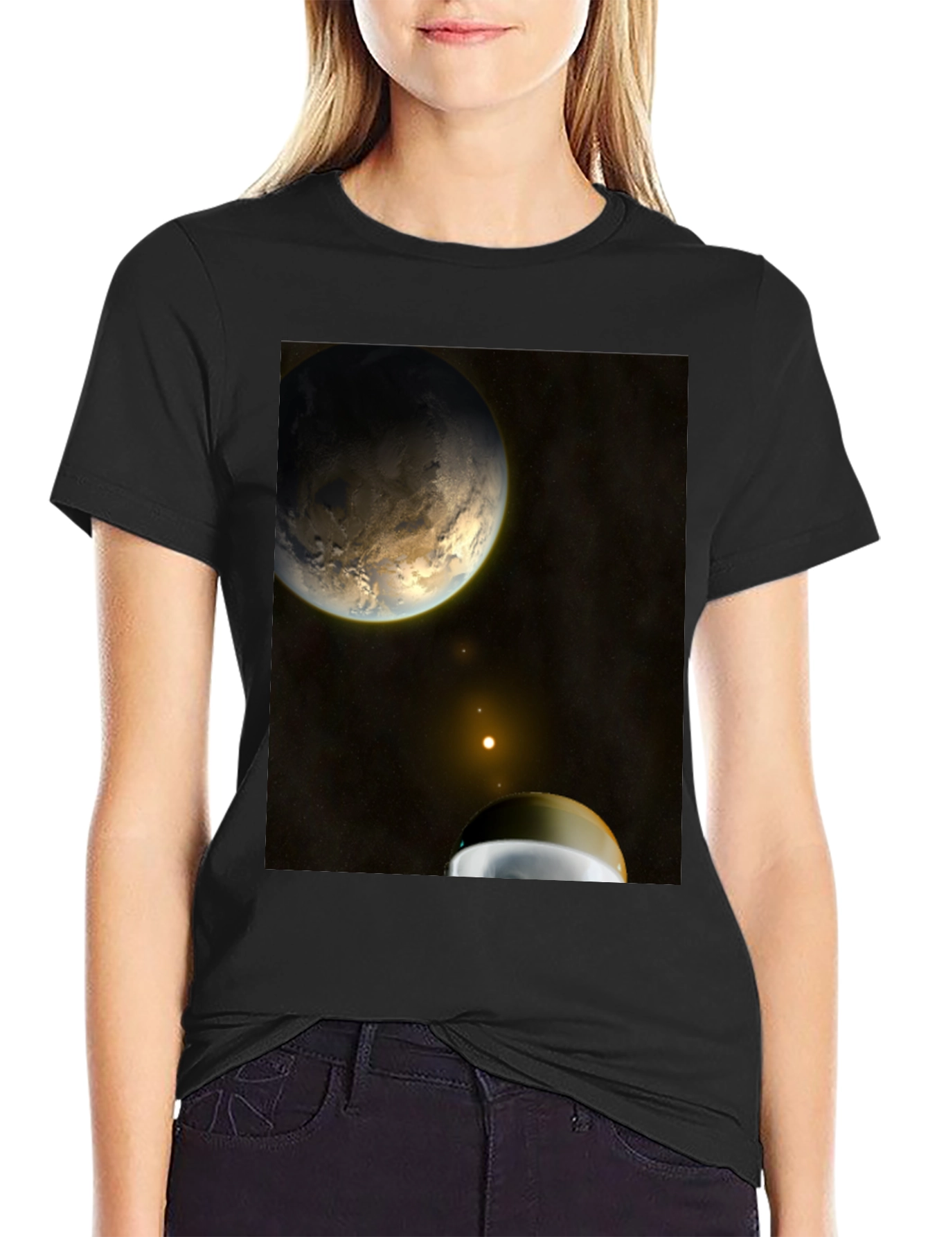Camiseta Negra con Diseño Espacial
