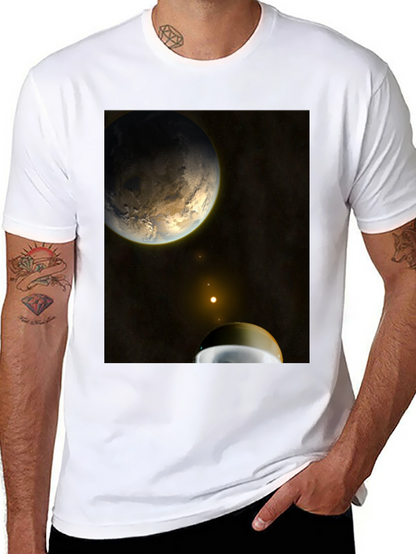 Camiseta Negra con Diseño Espacial