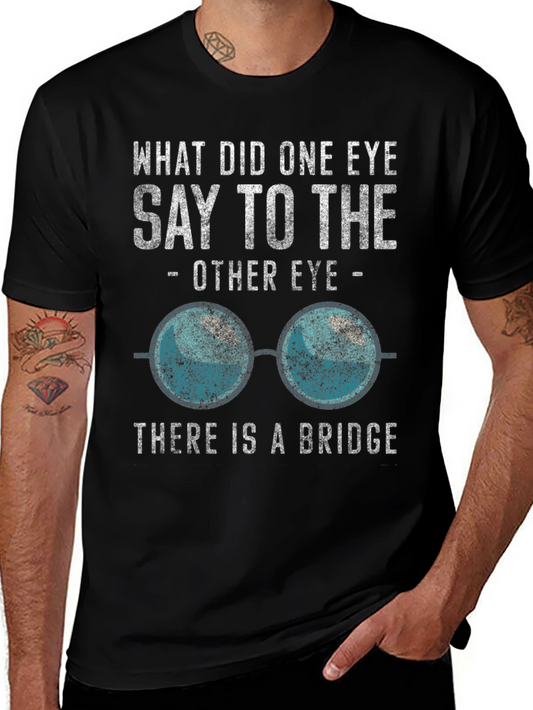Camiseta Negra con Estampado de Humor Óptico