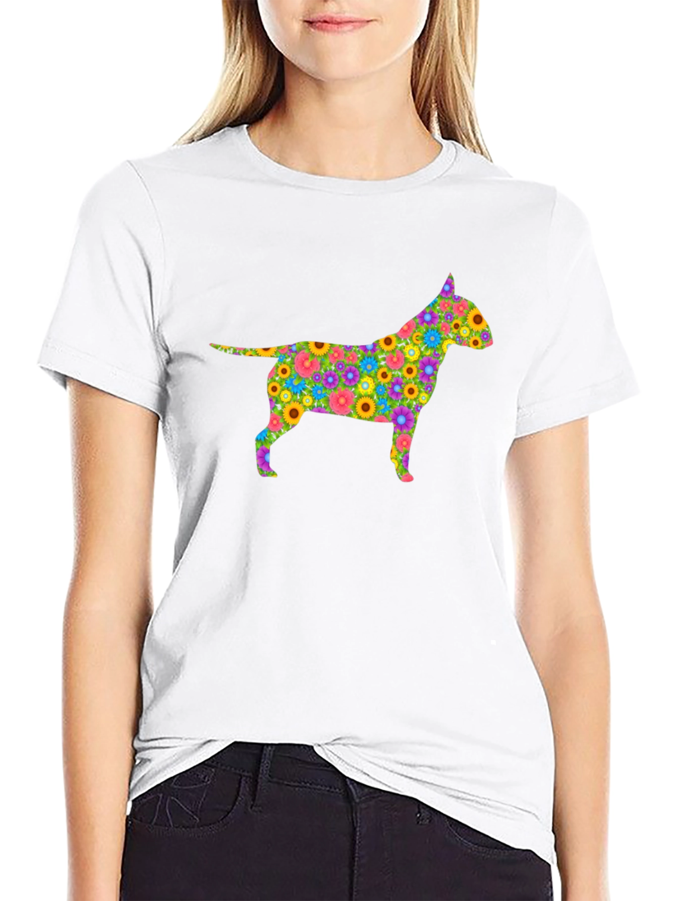 Camiseta Negra con Silueta de Perro Floral