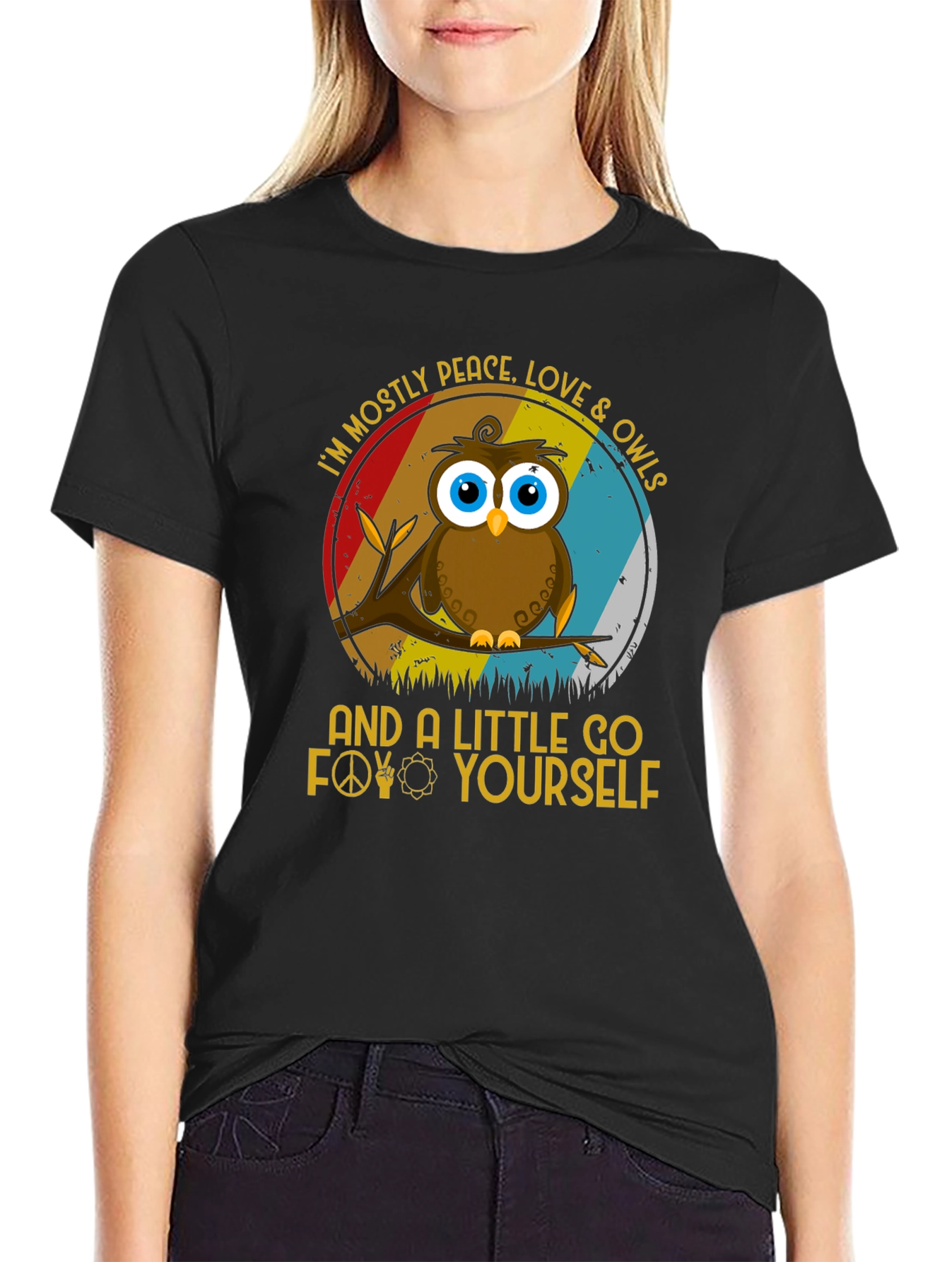 Camiseta con diseño de búho pacifista