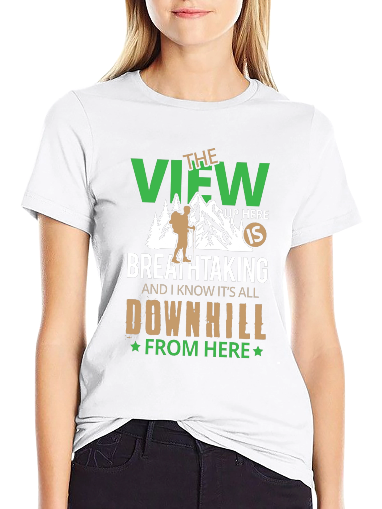 Camiseta Negra: Vista Montaña y Aventura