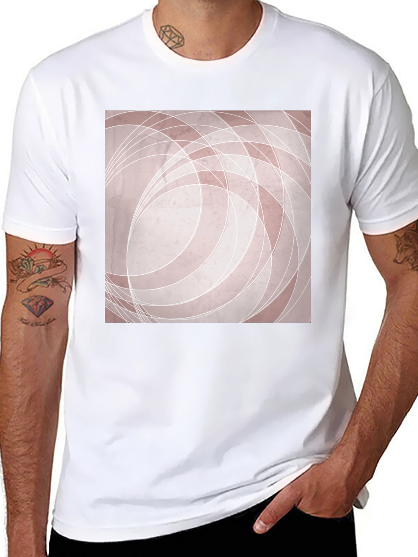 Camiseta Negra con Diseño Abstracto Circular