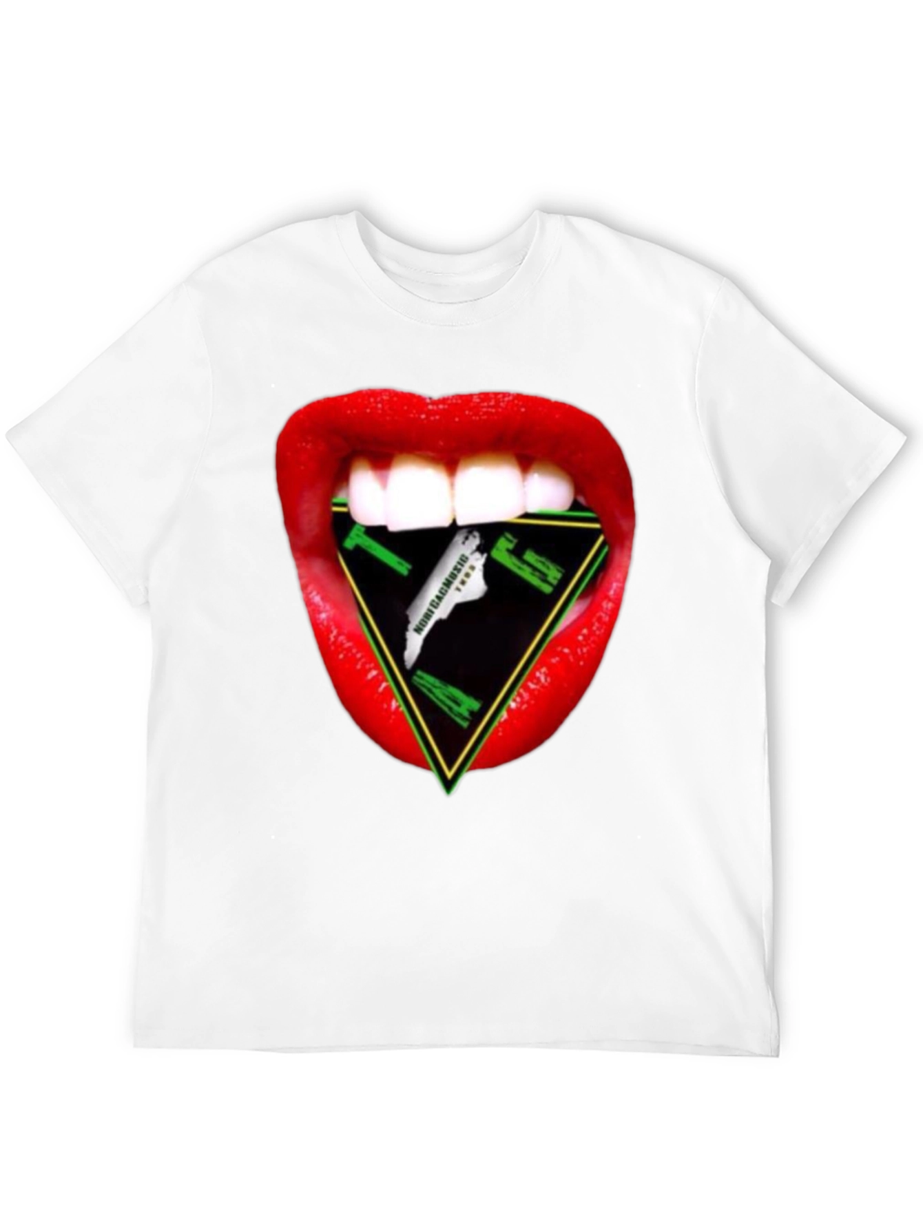 Camiseta Negra con Diseño de Boca y Triángulo Musical