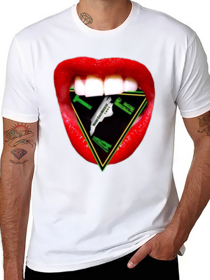 Camiseta Negra con Diseño de Boca y Triángulo Musical
