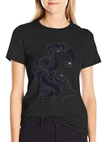 Camiseta Negra con Diseño de Rostro Femenino