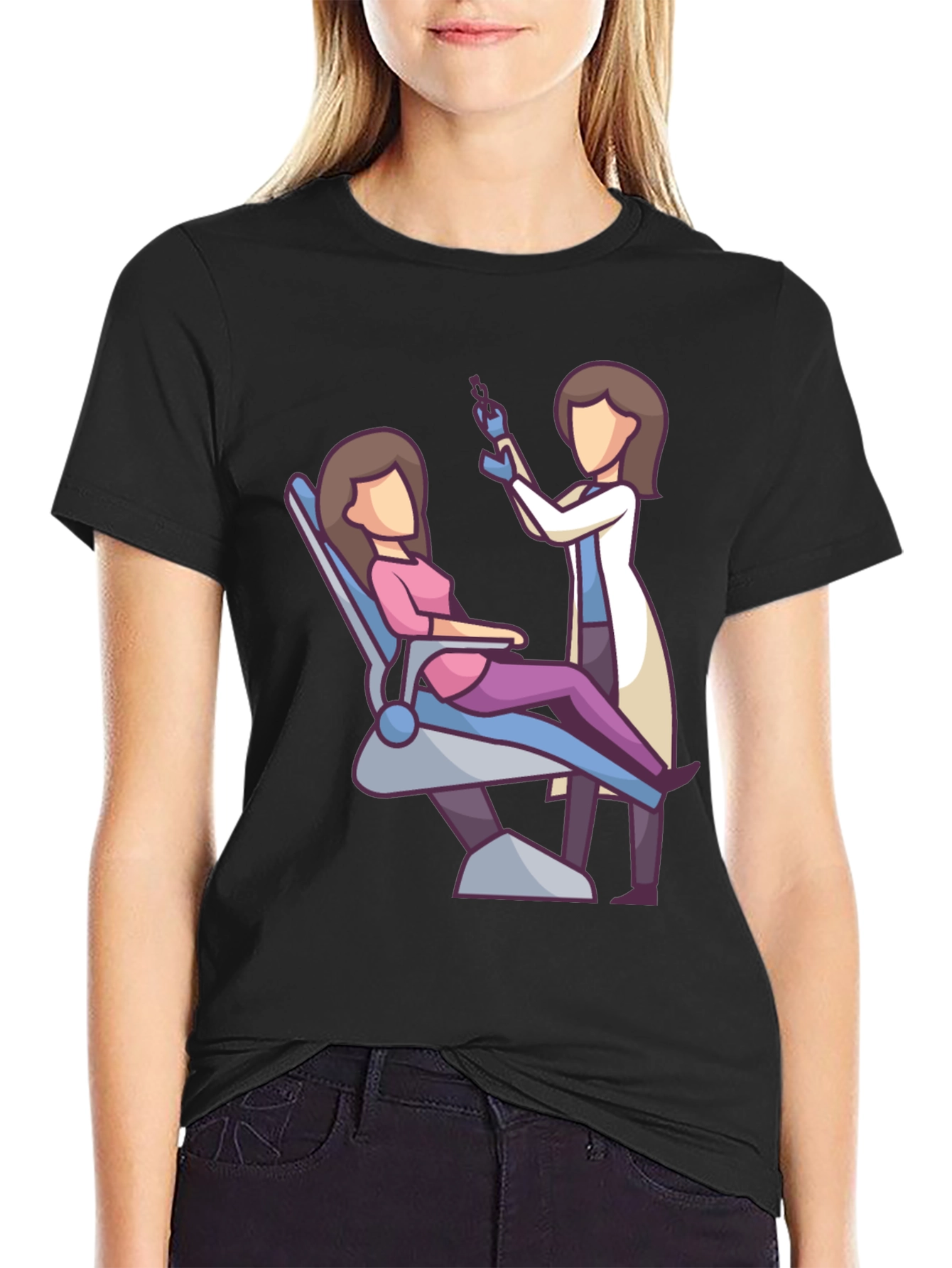 Camiseta Negra con Diseño de Dentista y Paciente