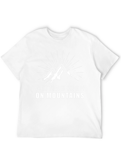 Camiseta Negra Getting High on Mountains